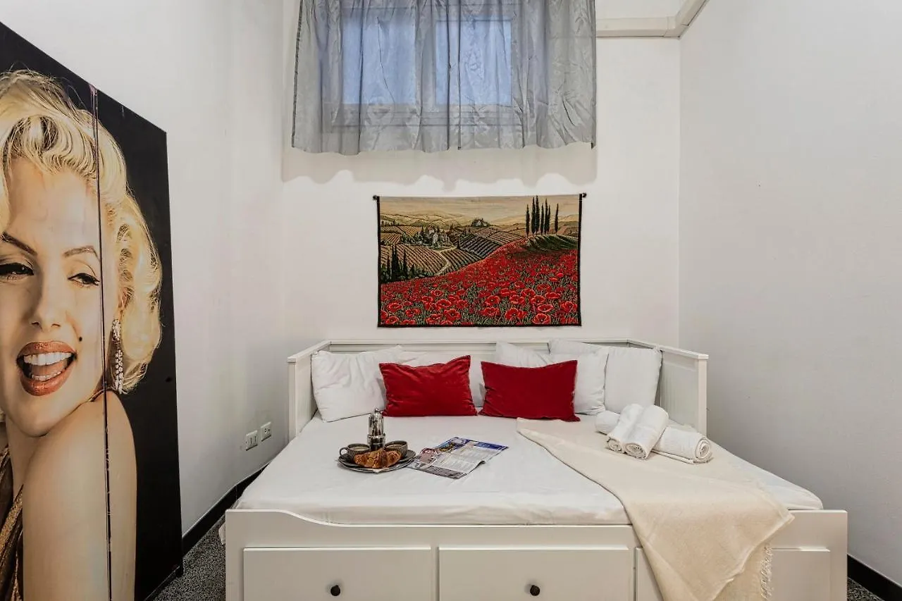 Fantastic House Near The Station Free Parking Apartment Genoa