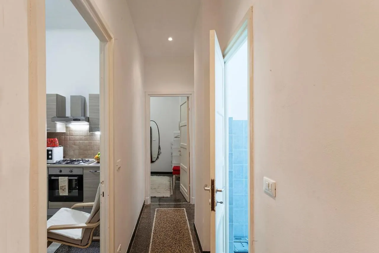 Fantastic House Near The Station Free Parking Apartment Genoa