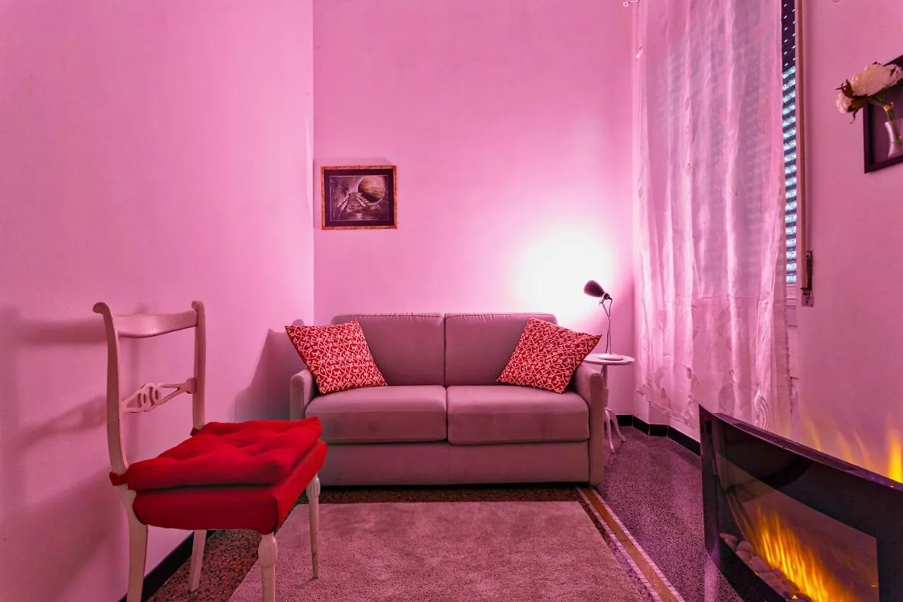 Fantastic House Near The Station Free Parking Apartment Genoa